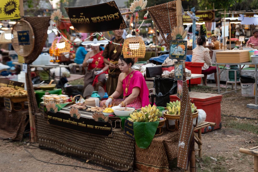 Krungsri-Night-Market-in-Ayutthaya