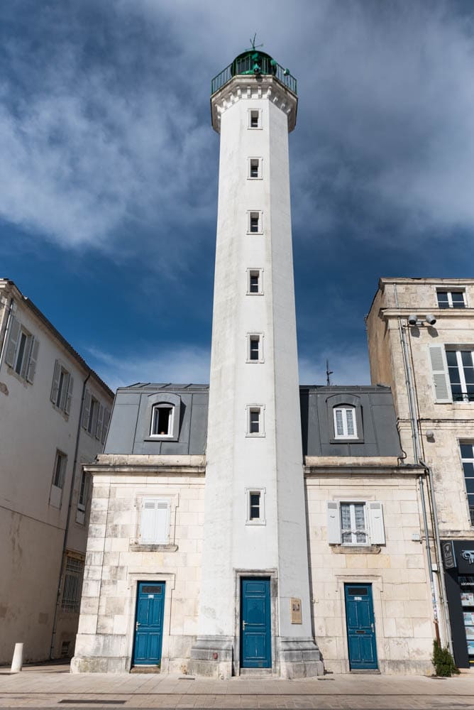 phare-du-quai-valin