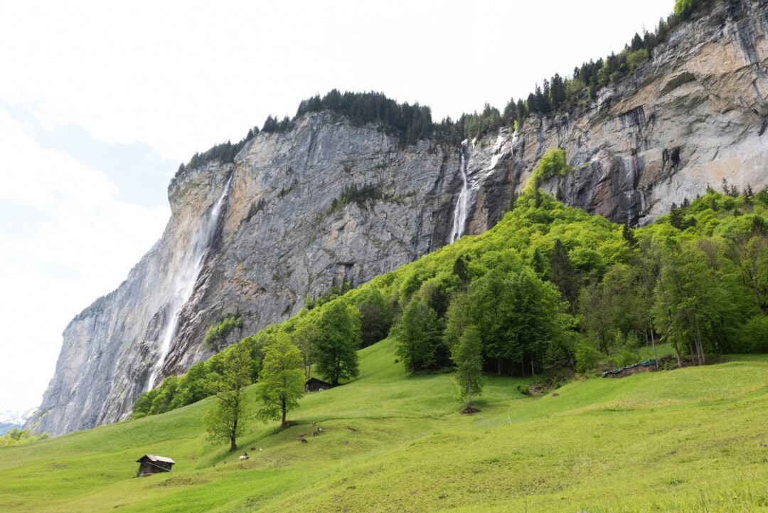 vallée-cascades-Lauterbrunnen